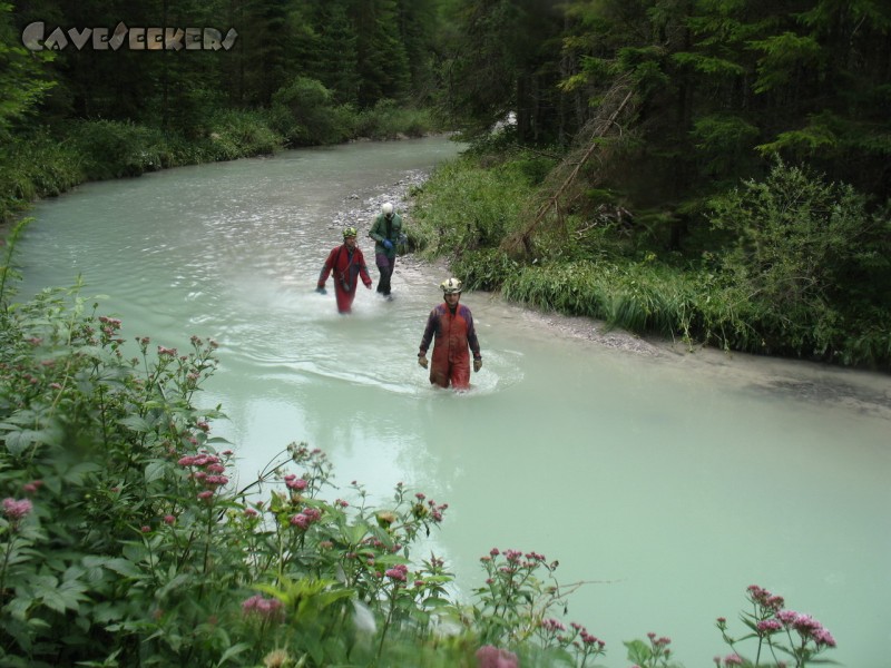 Angerlloch: Das Übliche, die Gruppe beim Bad