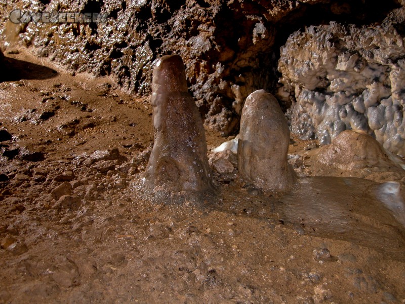 Anton-Völkel-Grotte: Nochmal von der Seite.