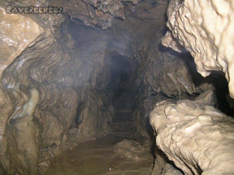 Bauernhöhle: Der Weg nach Rechts.