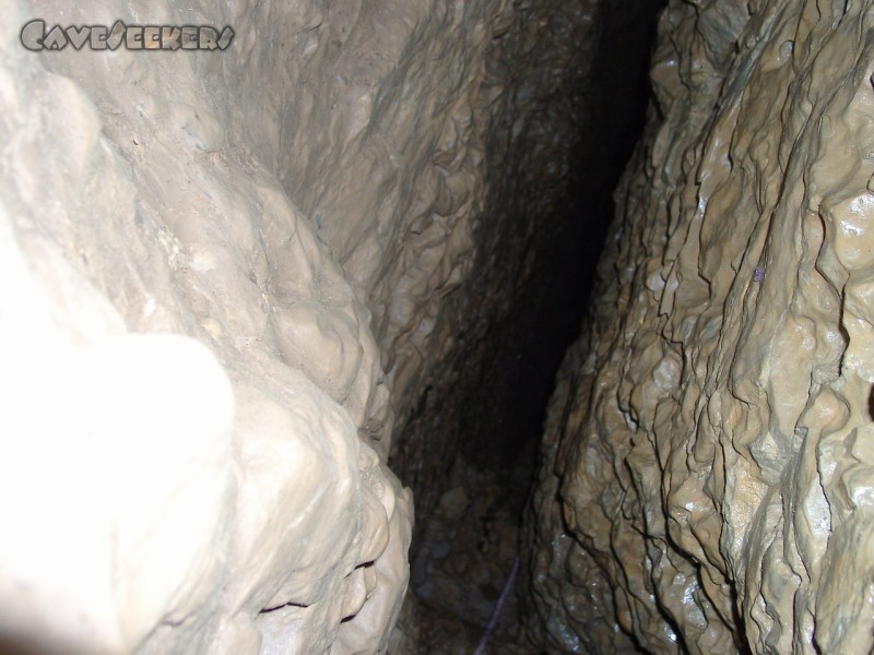 Bauschutthöhle: Hier wurde vor dem Spalt kapituliert und der Rückzug eingeleitet.