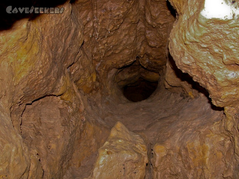 Bauschutthöhle: Druckrohre