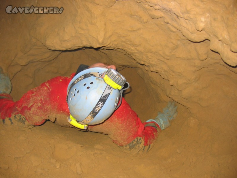 Bismarckgrotte: Ein Müller drückt sich durch. Teil 5.