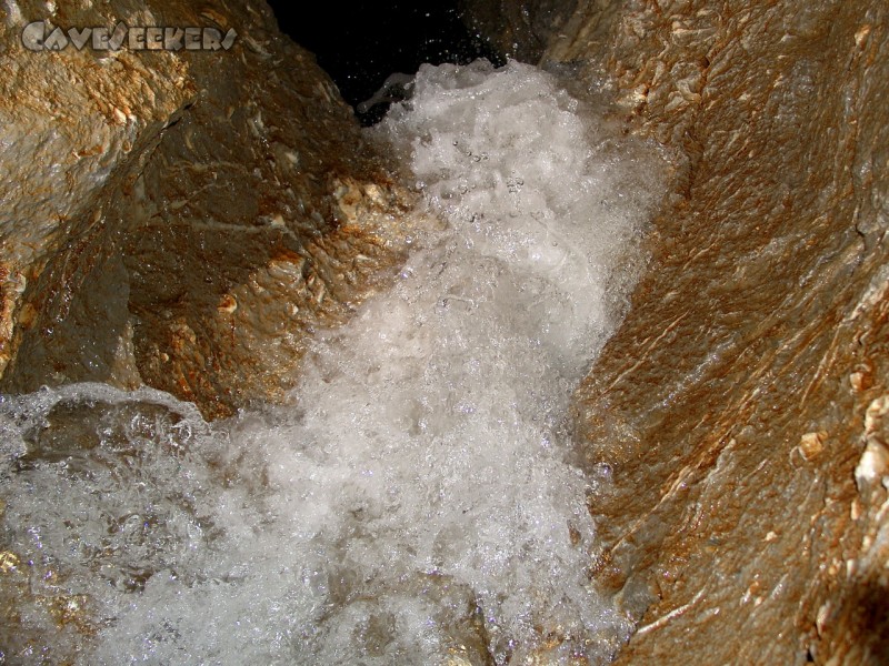 Brunneckerhöhle: Zum Schluß noch ein erfrischendes Wasserbild.