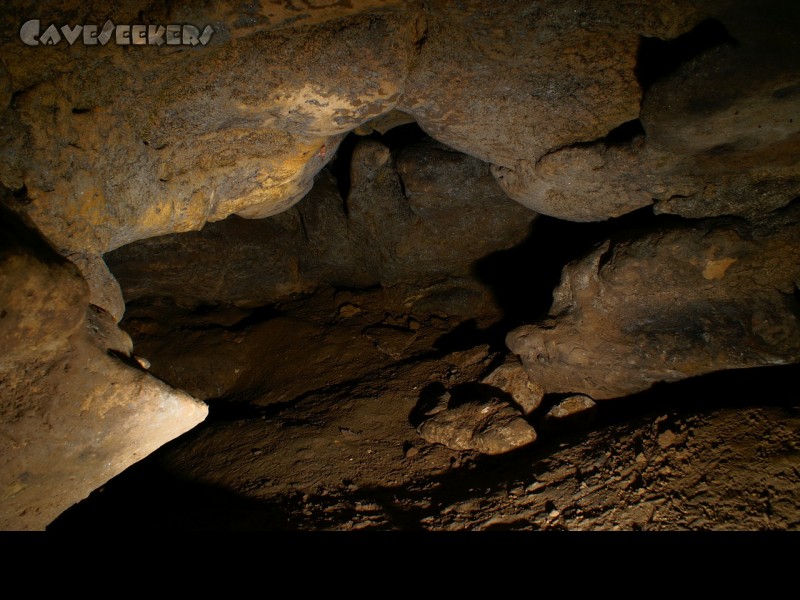 Burghöhle von Loch: Unspektakulärer Schluf