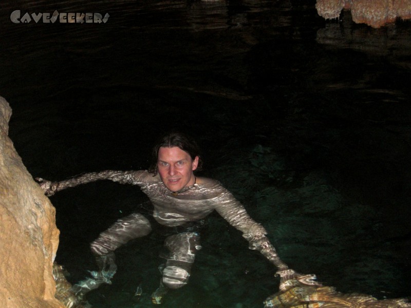 Coves del Pirata: Manchmal gehts auch ohne Neo.