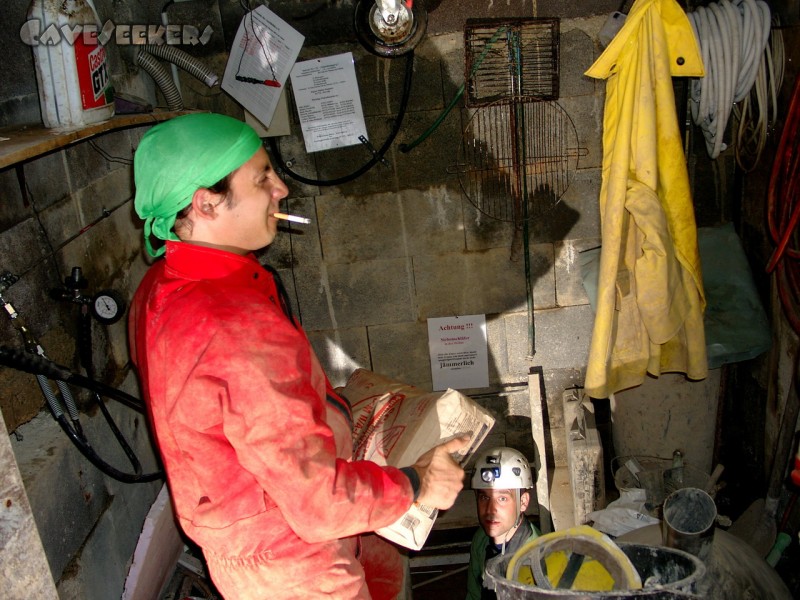 Donauhöhle: Novum: Maccioni und Arbeit.