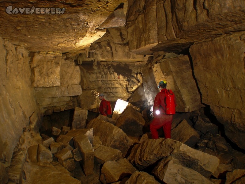 Falkensteiner Höhle: Immer mehr Verbruch schlägt aufs Gemüt.