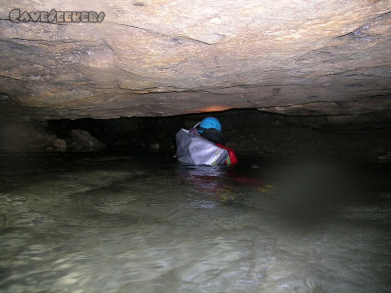 Falkensteiner Höhle: Rückzug mit vollen Hosen.