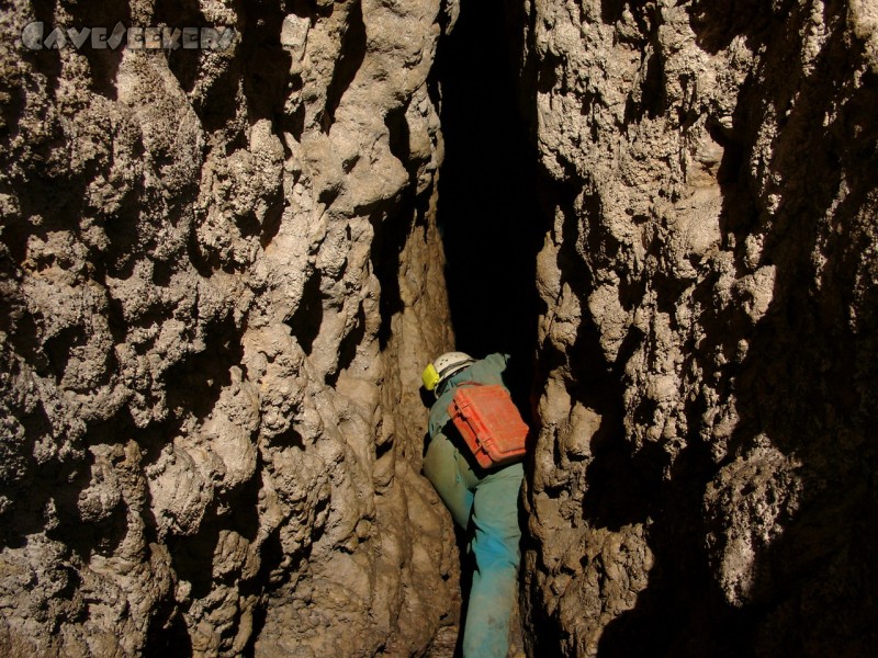 Franzosenloch H: Schlaz: defekt.