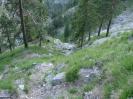 Frickenhöhle - Überm Höhleneingang, links im Tal der Kuhfluchtgraben.