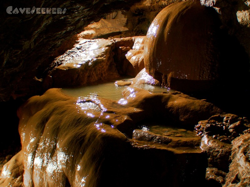 Gouffre du Bief Bousset: Ins rechte Licht gerückt.
