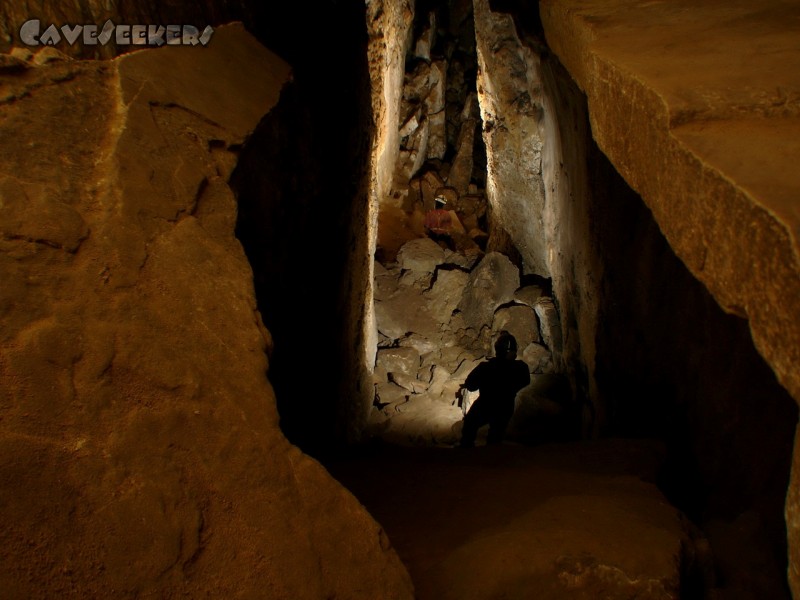 Grotte De La Salamandre: Der Spalt.