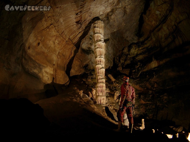 Grotte de la Malatiere: Posing am  Tropfstein.