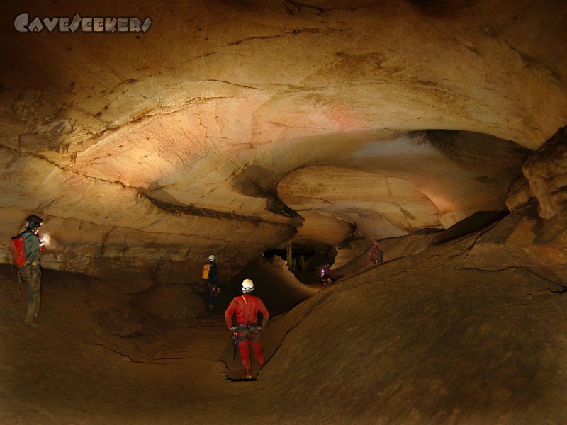 Grotte de la Malatiere: Eher geräumig, trocken und angenehm.