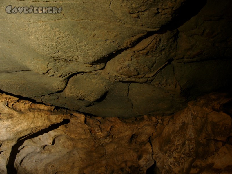 Grundlose Grube: Sandstein auf Kalk