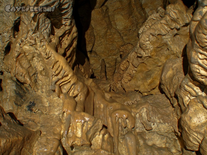 Gustav Jacob Höhle: Noch mehr zweite Halle.