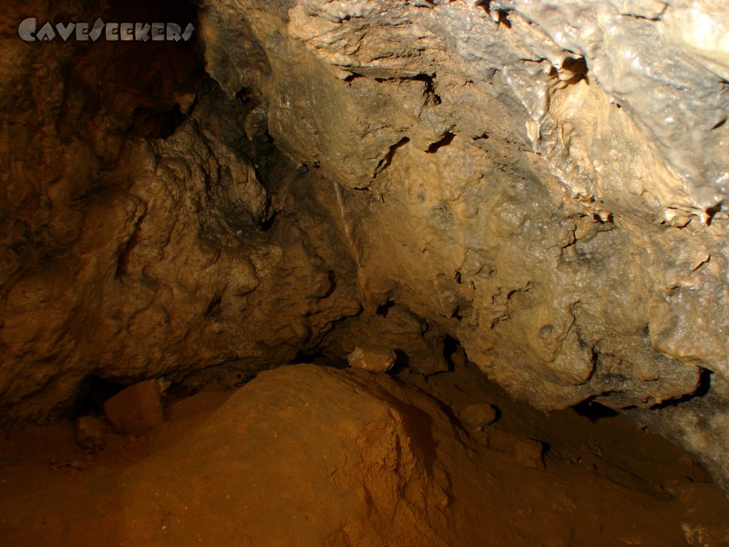 Helenenhöhle: Extrem Trocken alles.