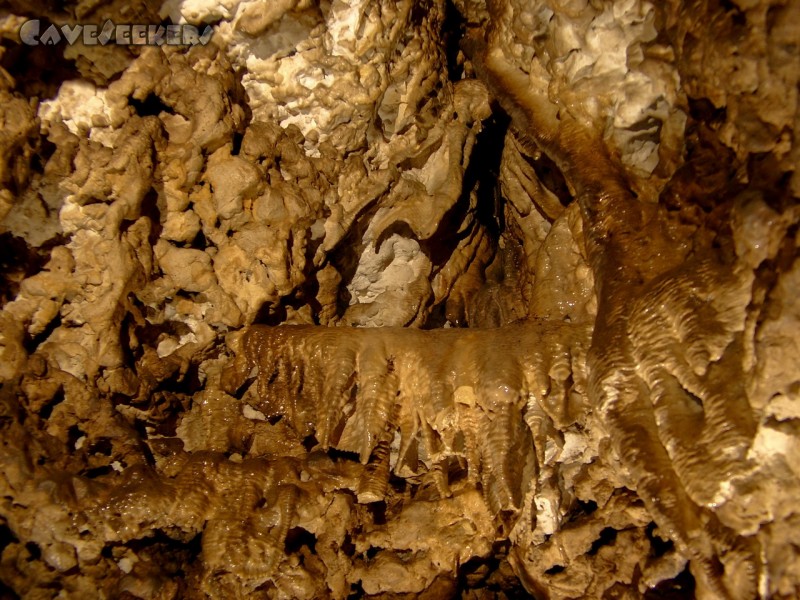 Höhle im Alten Graben: Im Vorraum.