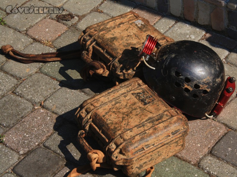 Jama Puffoczkikrass - Slowenischer Reinstraumhöhlendreck. Und der wohl schönste Helm der Welt.