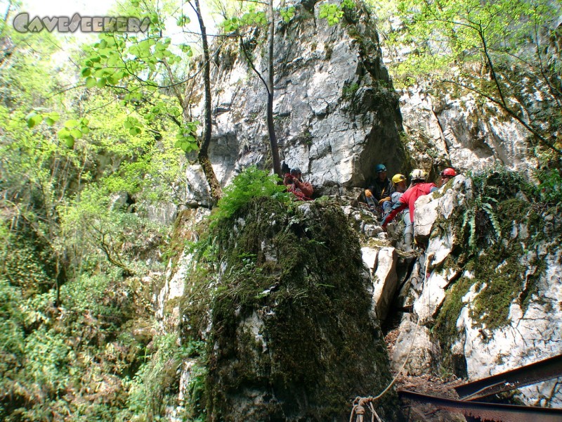 Kacna Jama: Blick zum Hauptplatz