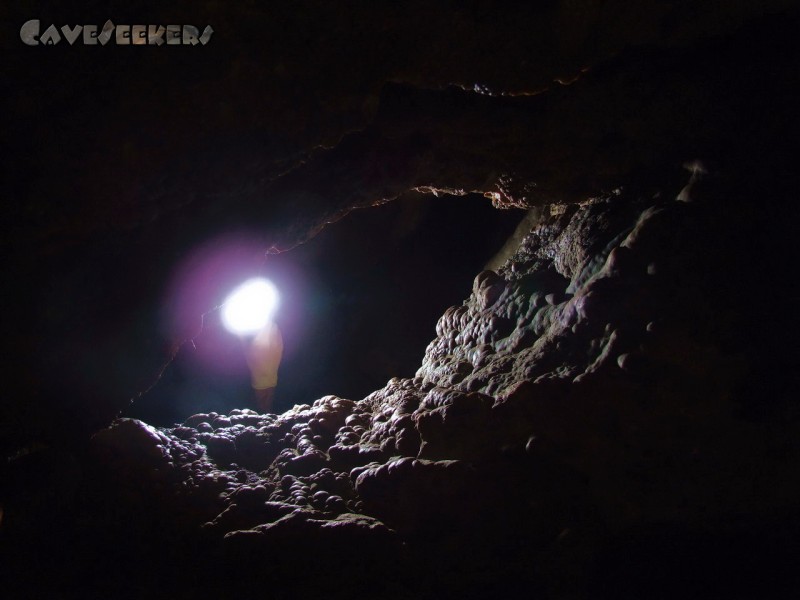 Mangfallsinterdeckenhöhle: Bunk - weißes Latex - unschön!