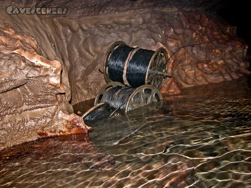 Mordloch: Fernmeldemull