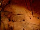 Nikkilauda Höhle - Hier darf sich konzentriert werden: horizontales Sinterwachstum. Beeindruckend.