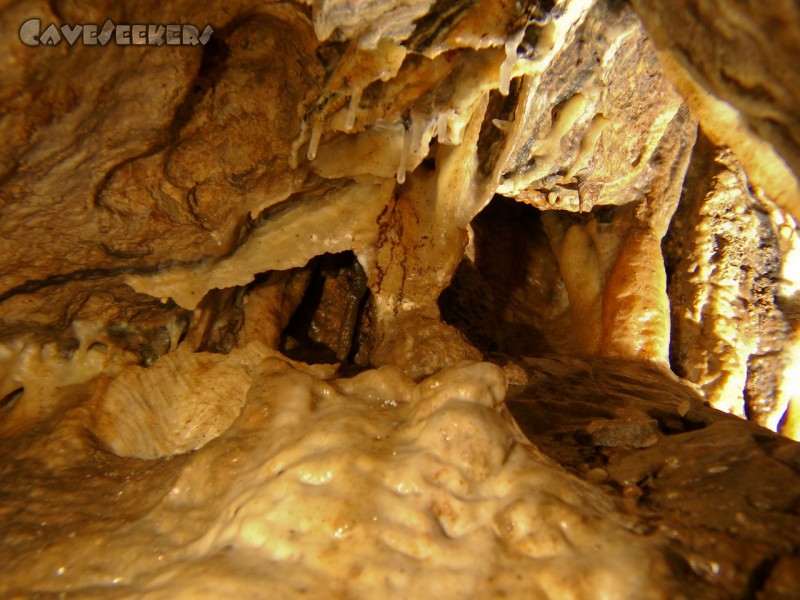 Pumperhöhle: ...hier auch.