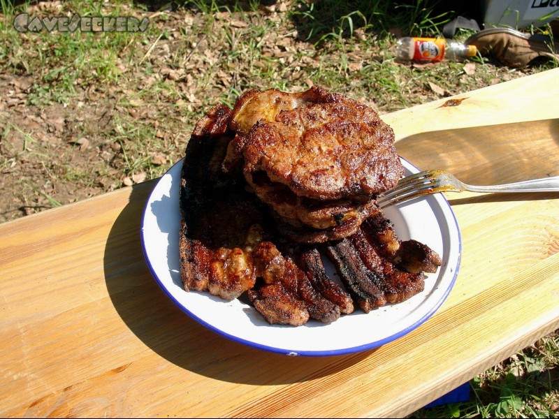 Randdesacker Erdfall: Mahlzeit.