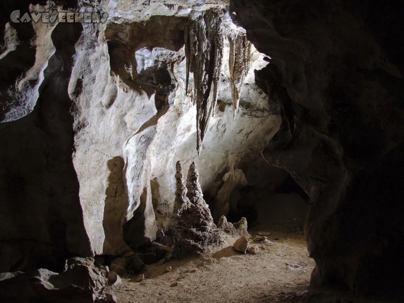 Raucherkarhöhle: Märchengang