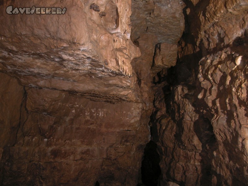 Rostnagelhöhle: Auch im Hohlraum: Einsturzgefährdet.