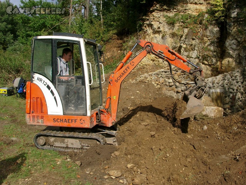 Rostnagelhöhle: Baggerfuhrer Wolfram.