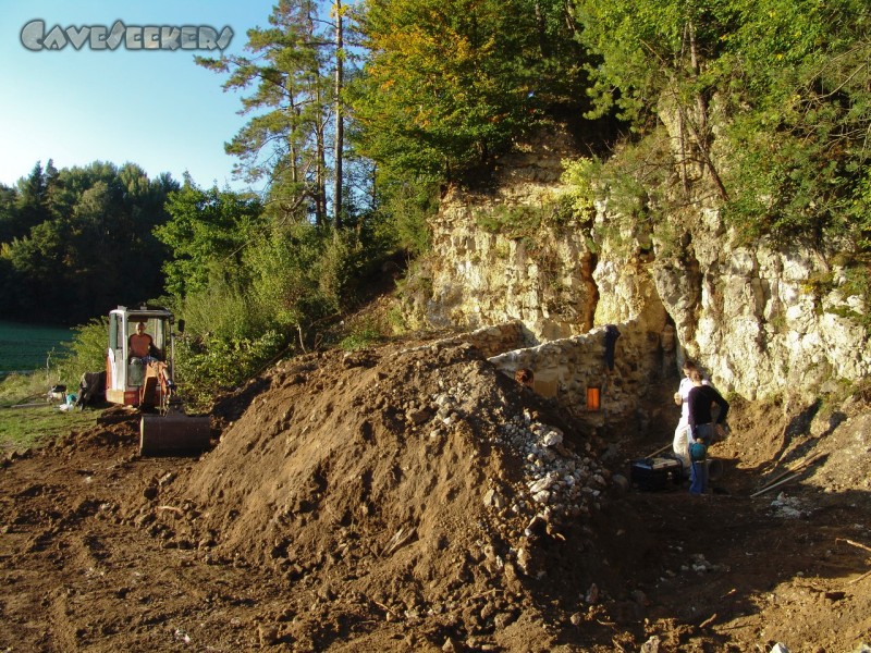 Rostnagelhöhle: Ubersichtsbild. Ohne Fenster vermutlich nur halb so spektakular.