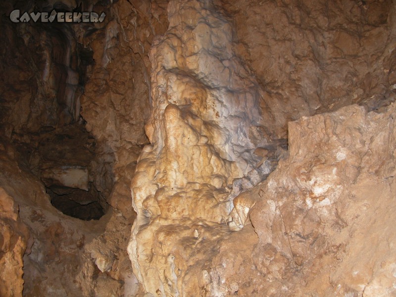 Rostnagelhöhle: Tropfsteinberge.