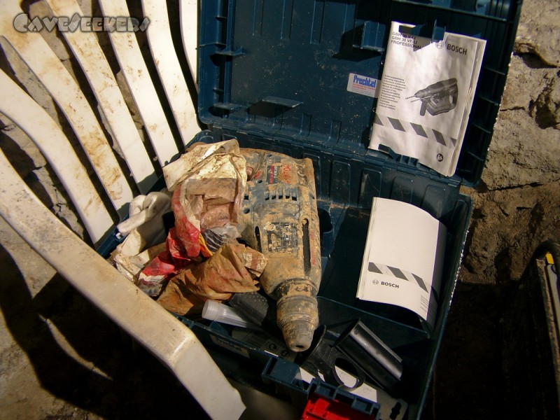 Rostnagelhöhle: Stark beanspruchte Bosch.