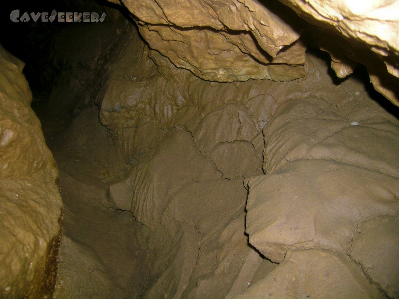 Rostnagelhöhle: Neuland. Unberührter Lehm.