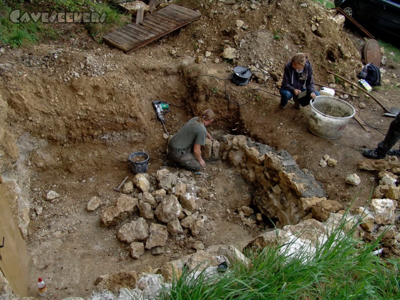 Rostnagelhöhle: Mauern.