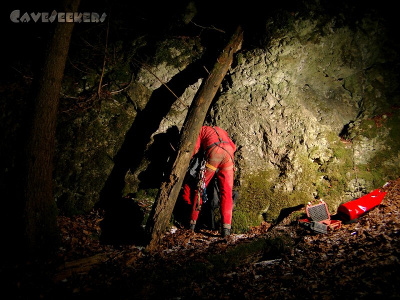 Saugendorfer Höhle: Gaskopf am Eingang.