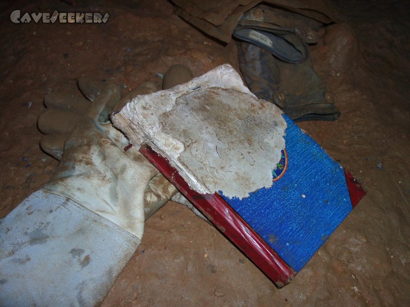 Schönsteinhöhle: Wie auch der Mensch verottet hier alles ein wenig schneller.