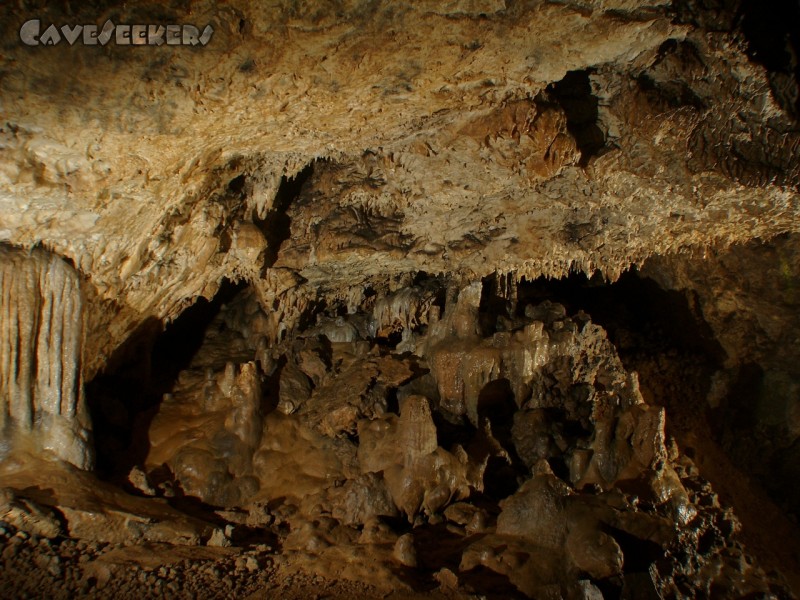 Schönsteinhöhle: Im letzten Raum auf dem Weg zurück zur Haupthalle.