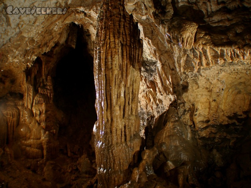 Schönsteinhöhle: Einer der Größten in Franken.