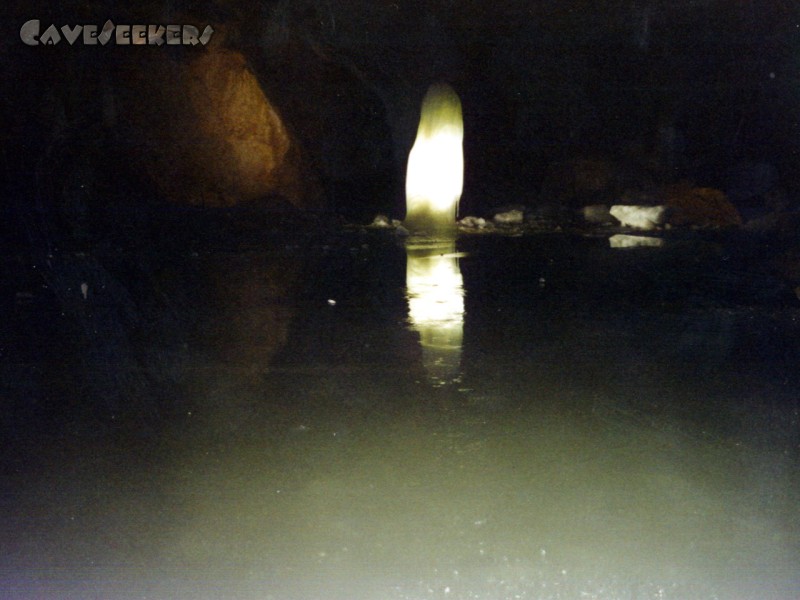 Schwarzmooskogel Eishöhle: Riesige Eisflächen.