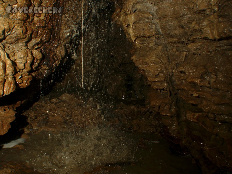 Teufelsloch: Seil im zweiten Wasserfall.
