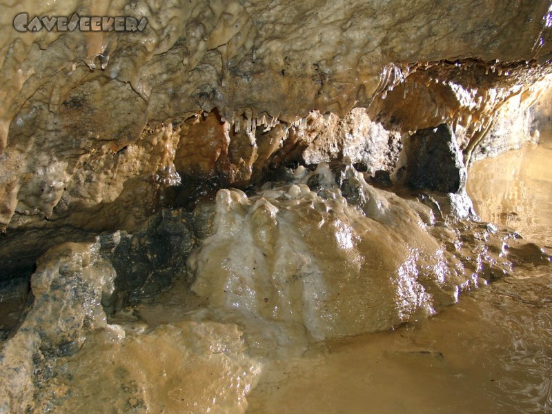 Todsburger Höhle: Frisches Material.