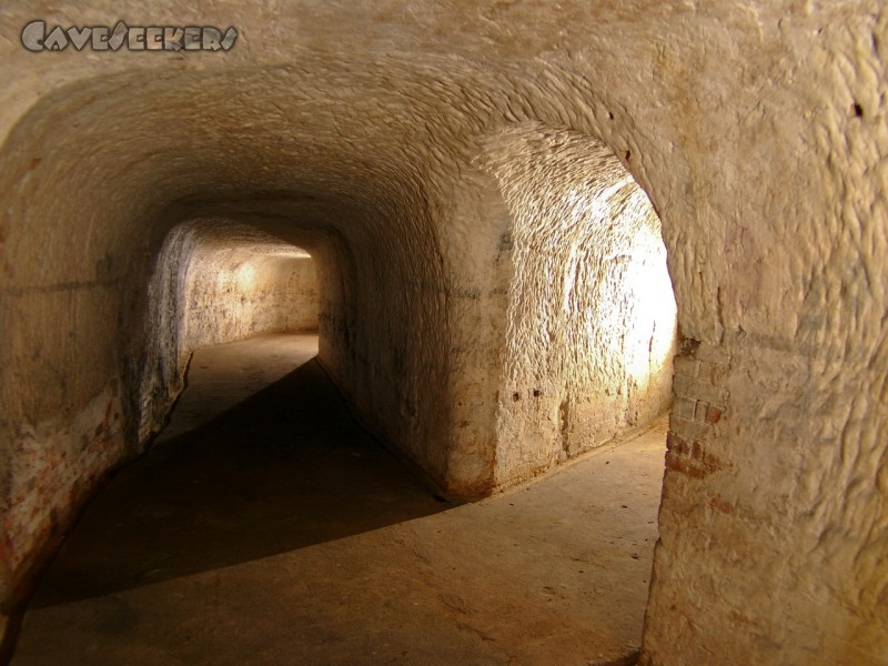 Weißenburger Sommerkeller: Einer der vielen Gänge